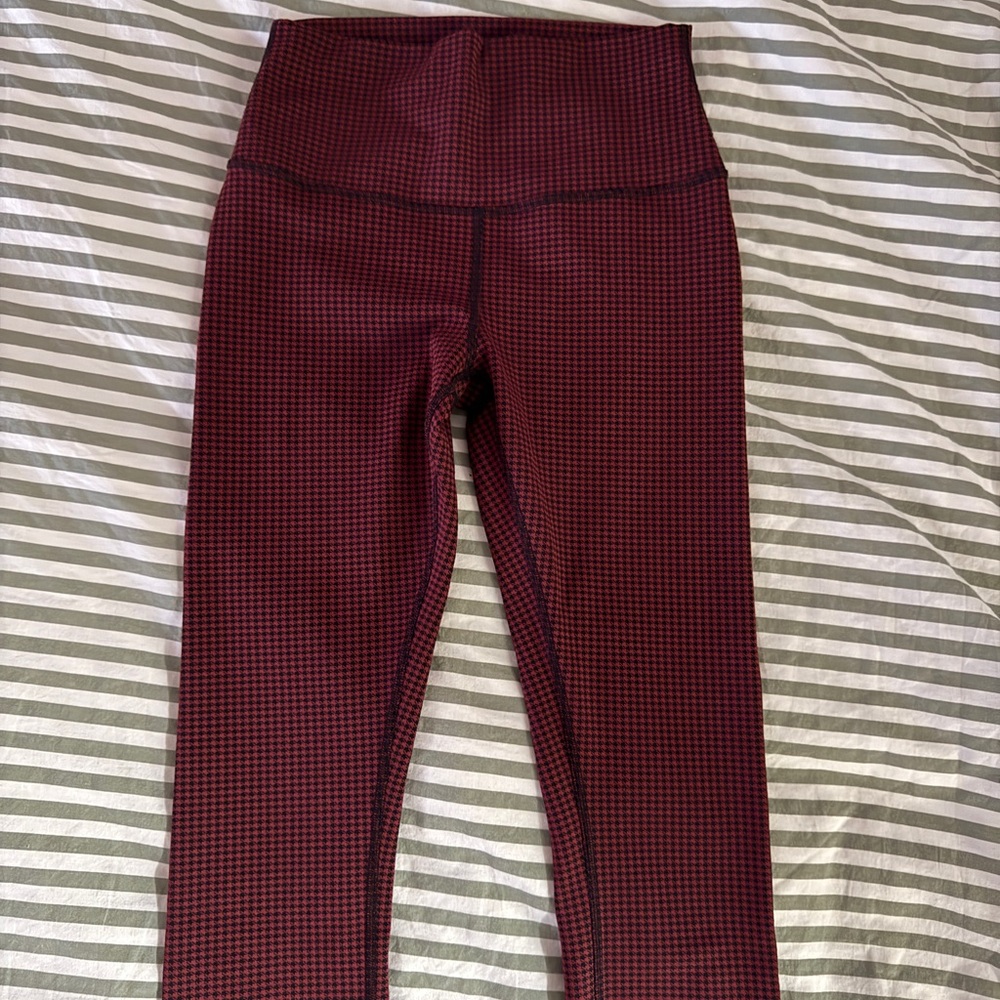 ALO Yoga Micro Houndstooth Leggings SMALL